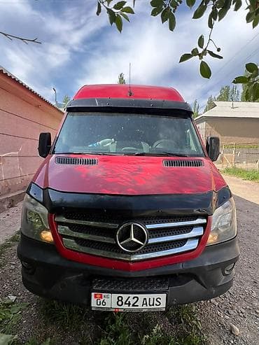ман 2000: Mercedes-Benz Sprinter, красный, высокая крыша. Киргизская регистрация — 1