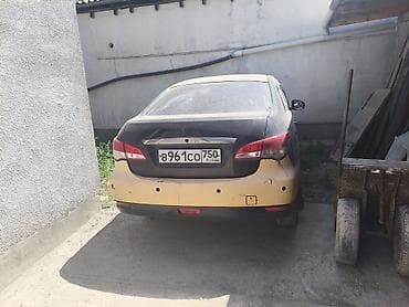 Nissan Almera: 2014 г., 1.6 л, Автомат, Бензин, Седан