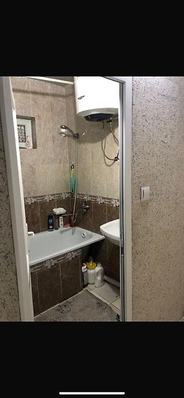 посредников: Продаётся одноэтажный дом с хозяйственными постройками и просторным — 5