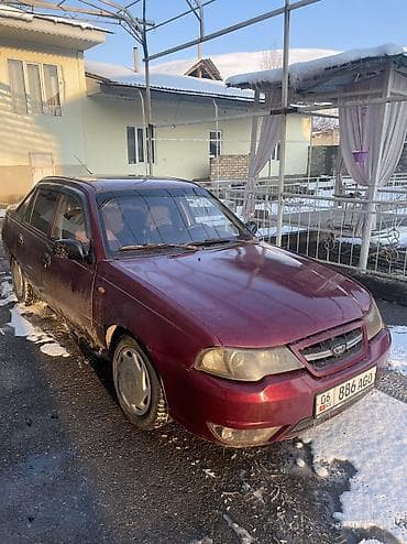 mazda 626 1990: Продаётся седан красного цвета. Компактный городской автомобиль с — 5
