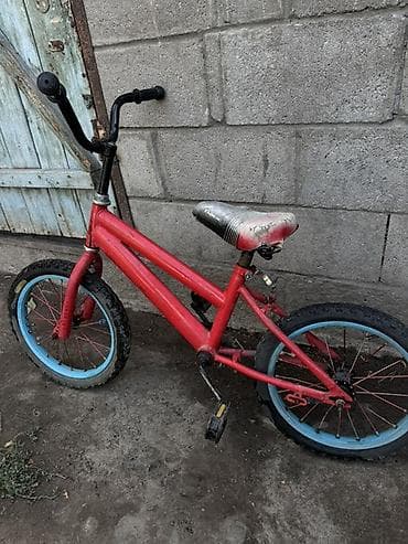детская качалка: Детский велосипед BMX-стиля с колесами около 16 дюймов. - Рама и — 2