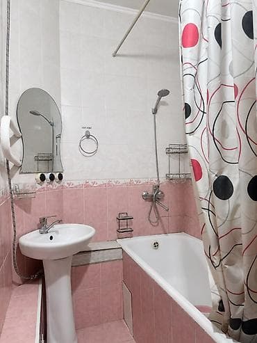 Недвижимость: 2 комнаты, 62 м², Индивидуалка, Аламедин-1 мкр Индивидуалка, 5 этаж, Дизайнерский ремонт — 3