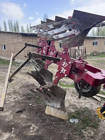 с4 2 0: Модель: 892, Б/у, 2010 г., Трактор с другими агрегатами — 6