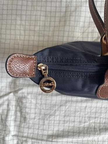 Аксессуарлар: Сумка Longchamp Le Pliage из нейлона с кожаными элементами — 6