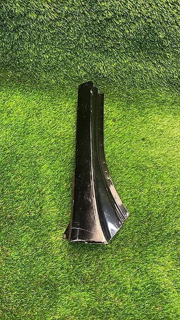 х5: Стойка передняя Бмв х5 е70 2007 год лобовое черное кузовное В — 1