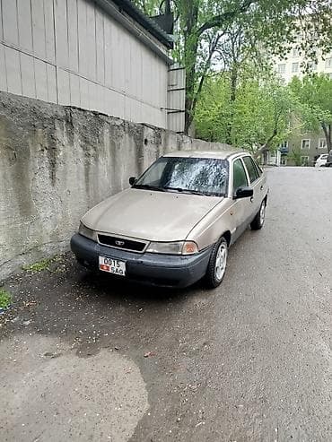 Daewoo Nexia: 1997 г., Механика, Бензин, Седан