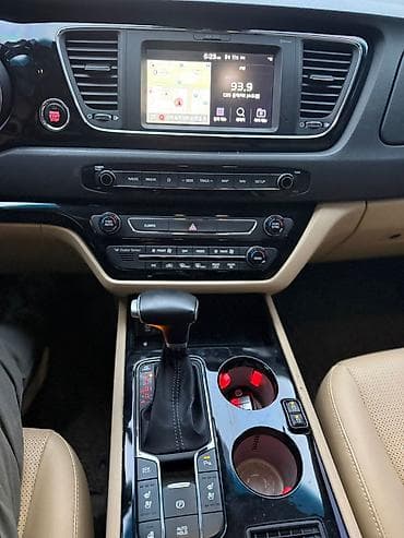 Продажа авто: Kia Carnival: 2019 г., 2.2 л, Дизель, Минивэн — 9