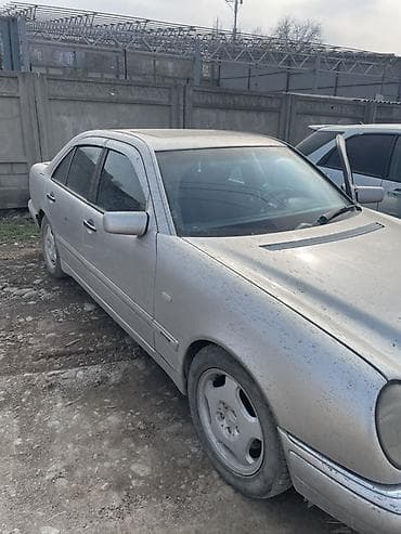avangarde: Mercedes-Benz E-Class: 1996 г., 3.2 л, Автомат, Бензин, Седан — 3