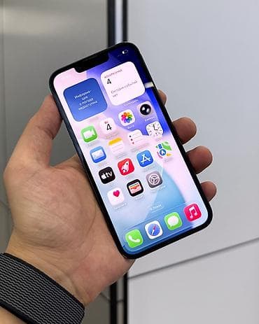 IPhone 13, Б/у, 128 ГБ, Midnight, Защитное стекло, Чехол, В рассрочку, 93 %