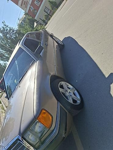 lexus altezza: Mercedes-Benz W124: 1991 г., 2.3 л, Механика, Бензин, Седан — 9