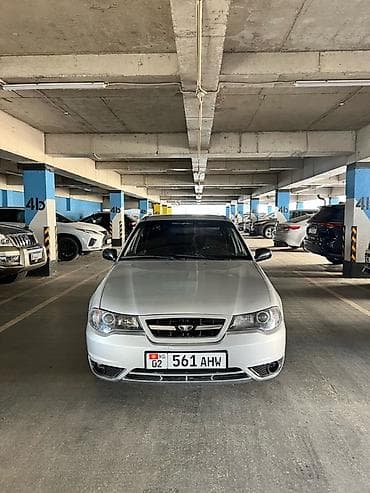 Daewoo Nexia: 2011 г., 1.6 л, Ручные, Бензин, Седан