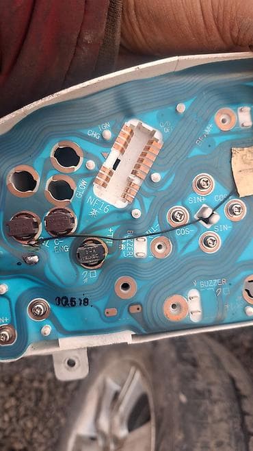 daf 95: Щиток приборов Nissan 1998 г., Б/у, Оригинал — 7