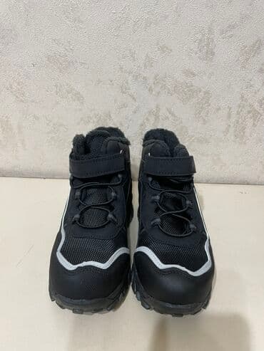 сапоги для охоты: Продаю детскую Деми ботинку! Турция! Качественные! Размер 31 Цена 1500 — 3