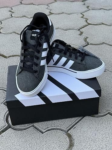 38: Adidas Daily 4.0 Оригинал из США. EU 37.5-38, стелька 24 см. Цена 6500 — 1