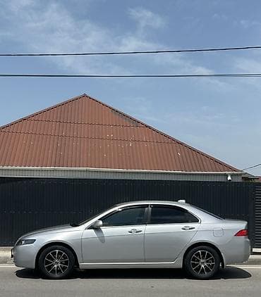 Транспорт: Honda Accord: 2004 г., 2 л, Автомат, Бензин, Седан — 2