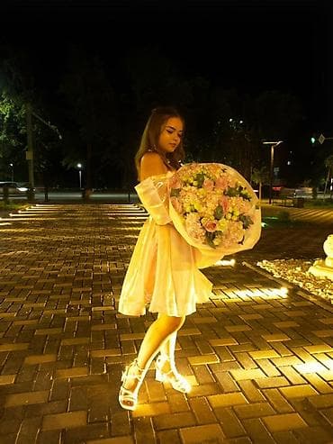 кыз: Покупала за 7000 надела всего один раз . Торг уместен .Коктейльное — 1