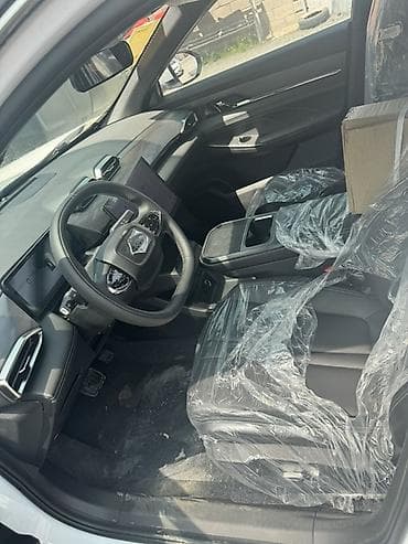 device kg: Dongfeng : 2025 г., 1.5 л, Автомат, Электромобиль, Кроссовер — 3