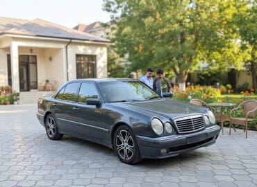 Mercedes-Benz : 1999 г., Автомат, Бензин, Седан