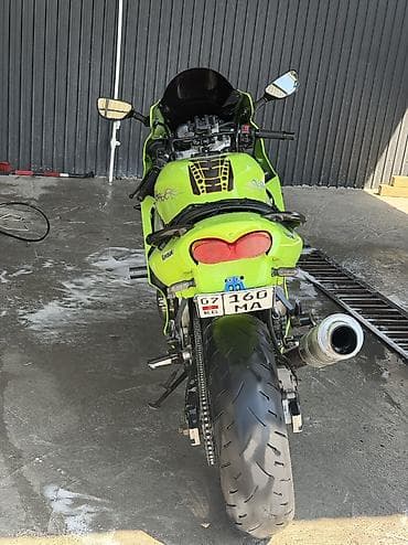 Унаа: Спортбайк Kawasaki, 600 куб. см, Бензин, Чоңдор үчүн, Колдонулган — 4