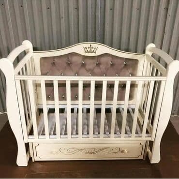 манеж детский фото цена: Кроватка маятник с ящиком Julia 111 с мягкой обивкой Продольный и — 1