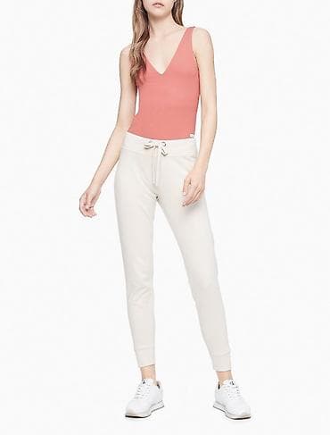 Calvin Klein Штаны размер М США. Оригинал at lalafo.kg Calvin Klein Штаны размер М США. Оригинал