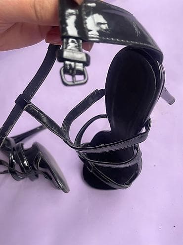 Угги: Натуральная кожа,качество шикарная,покупала в США дорого, размер 38 — 2