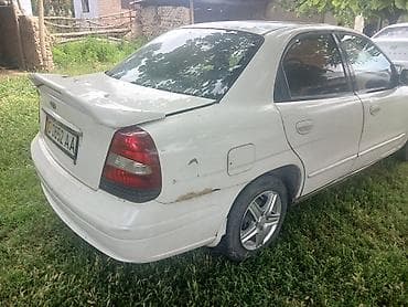 maxima j30: Daewoo Nubira: 2001 г., 1.6 л, Механика, Бензин, Седан — 1