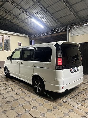 Продажа авто: Honda Stepwgn: 2004 г., 2.4 л, Автомат, Газ, Минивэн — 2