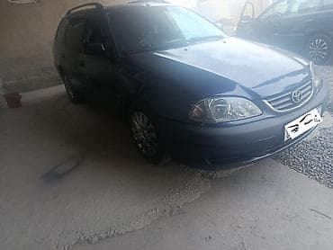 мото сатылат: Toyota Avensis: 2000 г., 1.8 л, Кол менен иштөөчү, Бензин, Универсал — 1