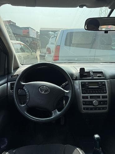 Toyota: Toyota Avensis Verso: 2004 г., 2 л, Ручные, Бензин, Универсал — 2