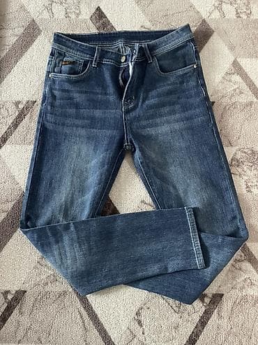 белая футболка мужская: Мужские джинсы, M, L, Us Polo Assn, Новый, цвет - Синий, Самовывоз, Бесплатная доставка, Платная доставка — 1