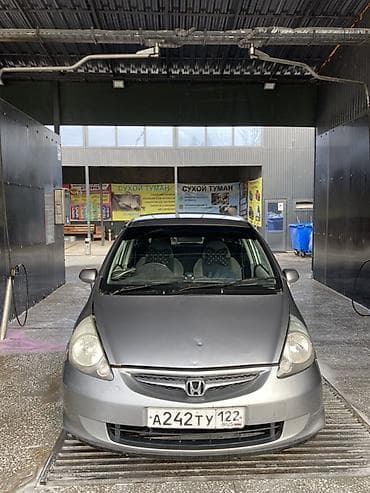 Honda Fit: 2003 г., Хэтчбэк at lalafo.kg Honda Fit: 2003 г., Хэтчбэк