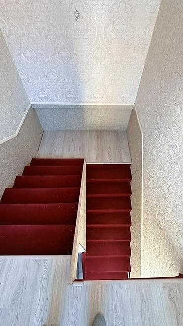 продаю дом с пригородное: 🏡 Продаётся уютный 2-этажный дом в ж/м Кок-Жар Просторный дом — 10