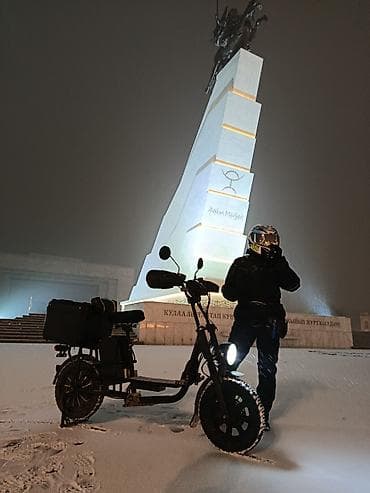 электроскутор: Электроскутер/электромопед городской класса utility Основные — 3