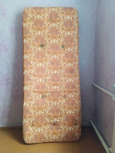 диваны трехместные: ТОКМОК Матрас 
80×190 — 2