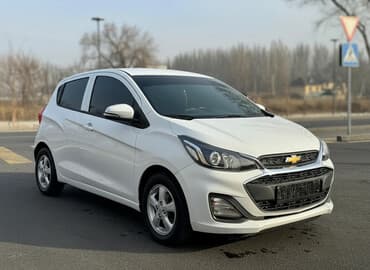 какие машины входят в комфорт яндекс такси в бишкеке: Chevrolet Spark: 2019 г., 1 л, Автомат, Бензин, Хэтчбэк — 1