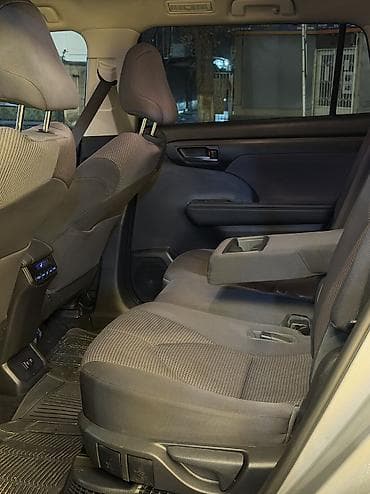 srv 2: Toyota Highlander: 2021 г., 2.5 л, Автомат, Гибрид — 5