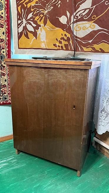 behringer c1: Швейная машина Veritas, Электромеханическая, Автомат — 4