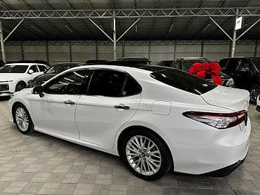 Продажа авто: Toyota Camry: 2019 г., 2.5 л, Автомат, Бензин, Седан — 4