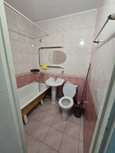 Гаражи: 1 комната, 32 м², 104 серия, 1 этаж, Евроремонт — 5