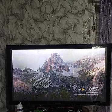 Телевизор плазменный Samsung с плоским экраном, диагональ 50