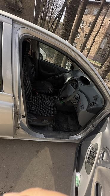 jet auto: Toyota Vitz: 2001 г., 1 л, Автомат, Бензин, Хэтчбэк — 6