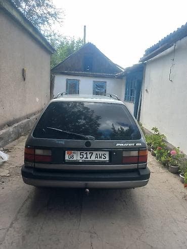 светы для дома: Volkswagen Passat Variant: 1993 г., 1.8 л, Механика, Бензин, Универсал — 6