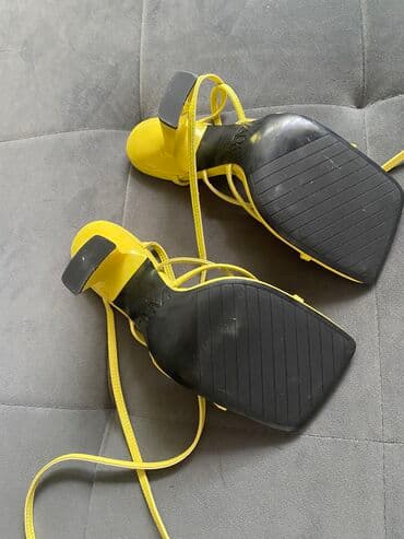 шлепка: Босоножки, 39, Alaska, Новый, цвет - Желтый, Платная доставка, Самовывоз — 9