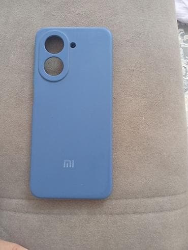 Силиконовый чехол для смартфона Xiaomi (брендовый логотип Mi). -