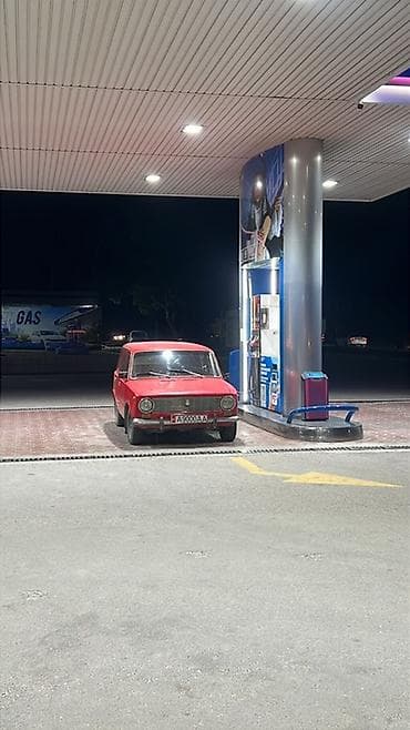 ваз 2201: ВАЗ (ЛАДА) 2102: 1981 г., 1.3 л, Механика, Бензин, Универсал — 4