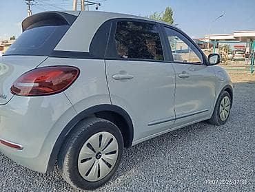 Транспорт: BYD M6: 2023 г., 2 л, Автомат, Электромобиль, Хэтчбэк — 9