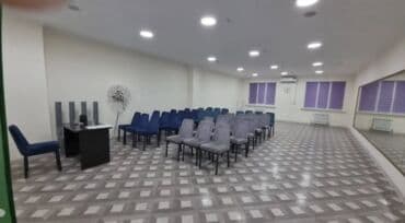 дома под офис: Сдаю Офис, 125 м², В жилом комплексе, 1 линия — 2