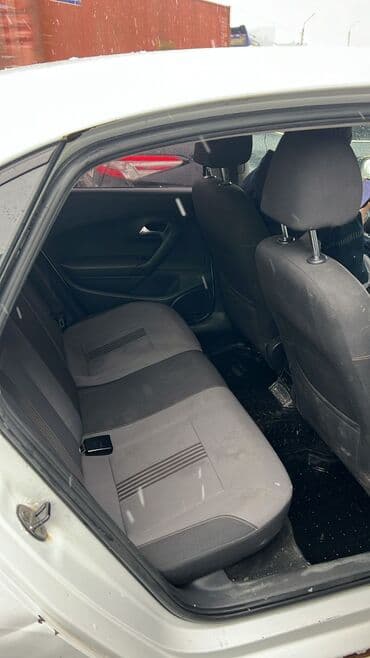 поло 2018: Volkswagen Polo: 2016 г., 1.6 л, Автомат, Бензин, Седан — 1