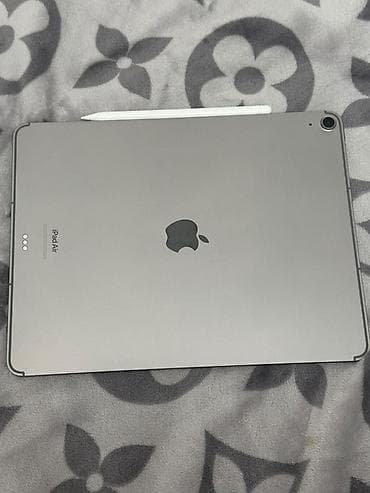 umd диски: Планшет, Apple, память 256 ГБ, 12" - 13", Wi-Fi, Б/у, Классический цвет - Серый — 1
